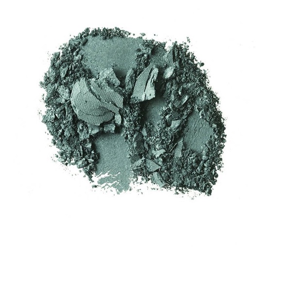 MAC Cosmetics Eyeshadow Frost in Steamy - Picture 6 of 9